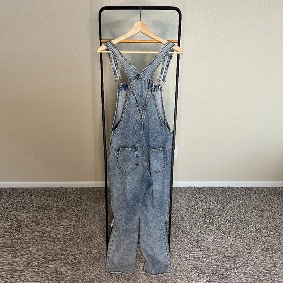 H&M Divided Denim Overall Size 6 - Picture 9 of 11